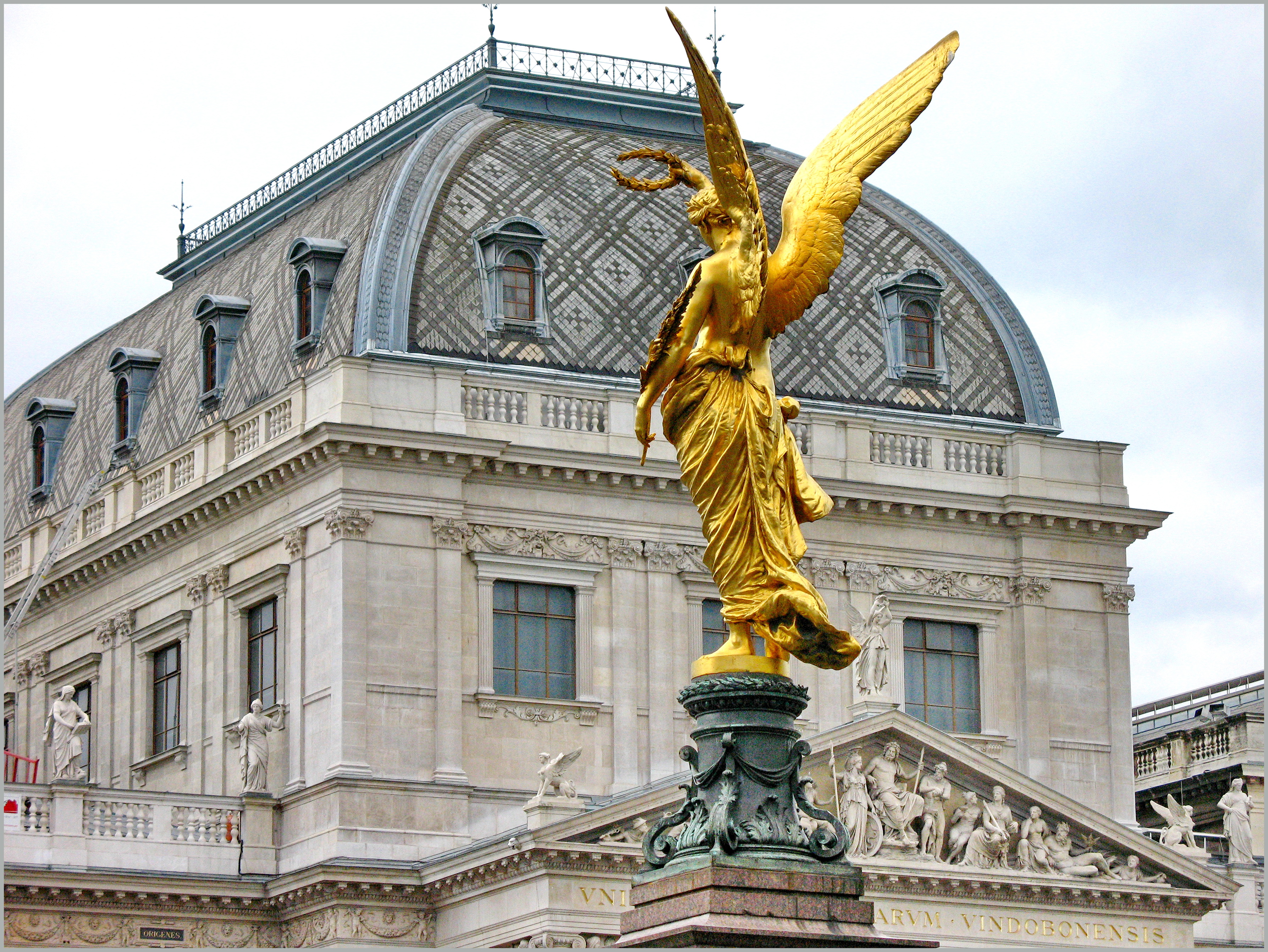 Das Liebenberg-Denkmal gegenüber der Universität Wien. Bild: CC BY-SA 3.0 AT. Österreichische Mediathek 2015.