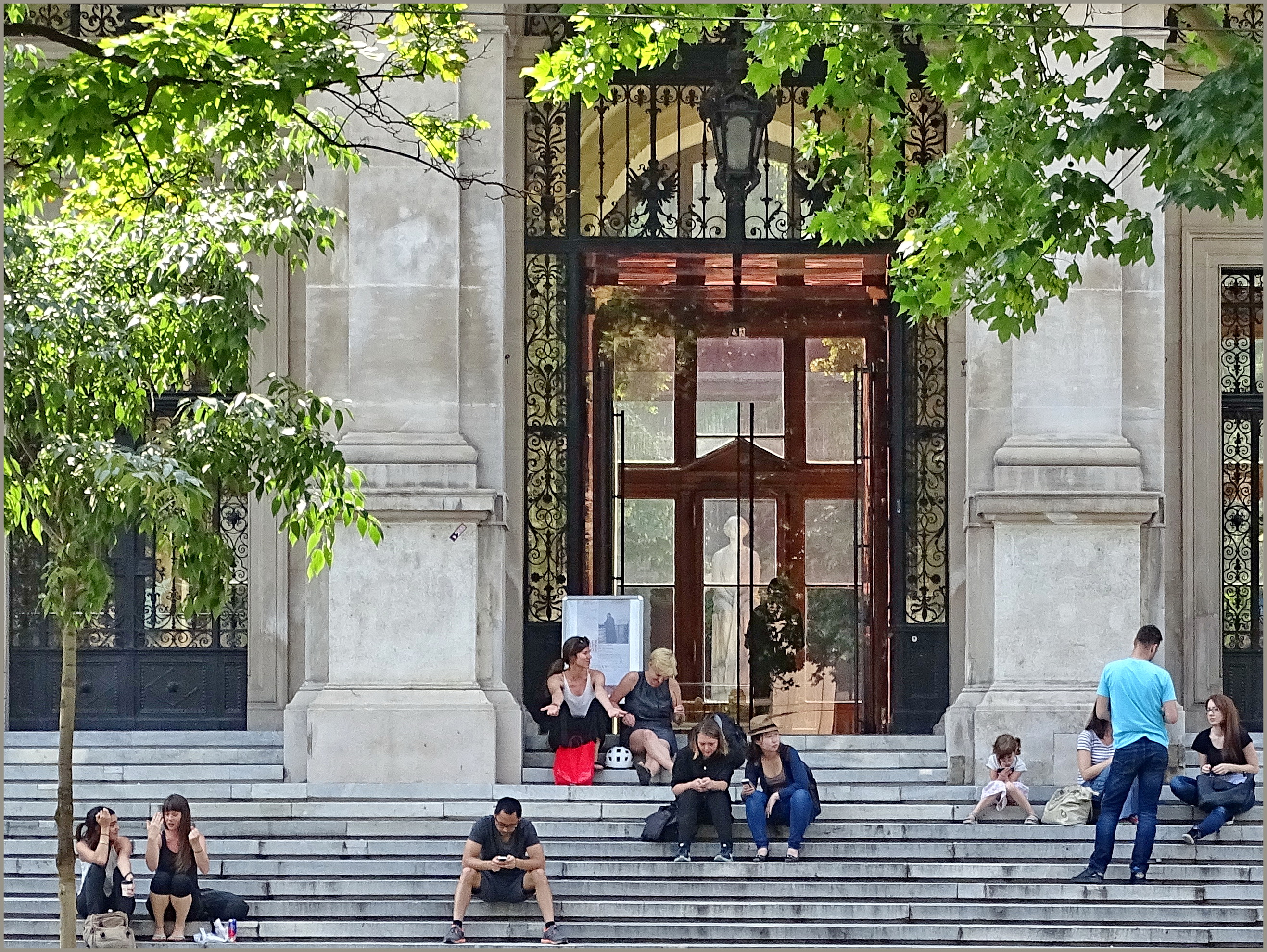 Der Haupteingang der Universität Wien. Bild: CC BY-SA 3.0 AT. Österreichische Mediathek 2015.